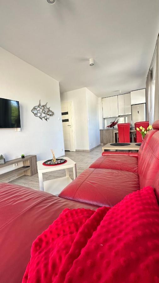 Апартаменты Apartament Red Mielno Мельно Экстерьер фото